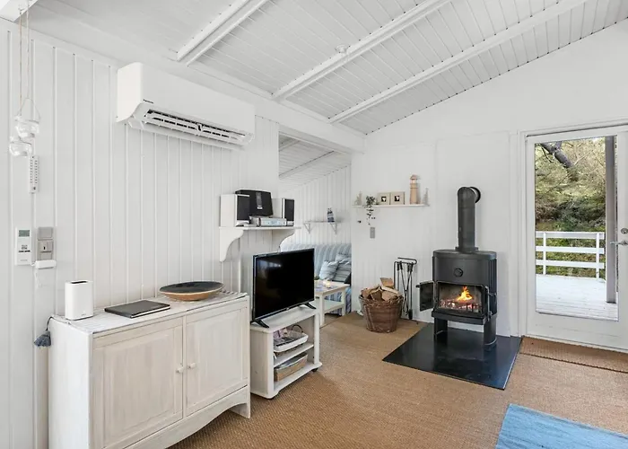 Galathea - 800m From The Sea By Interhome 베제르 스트란드