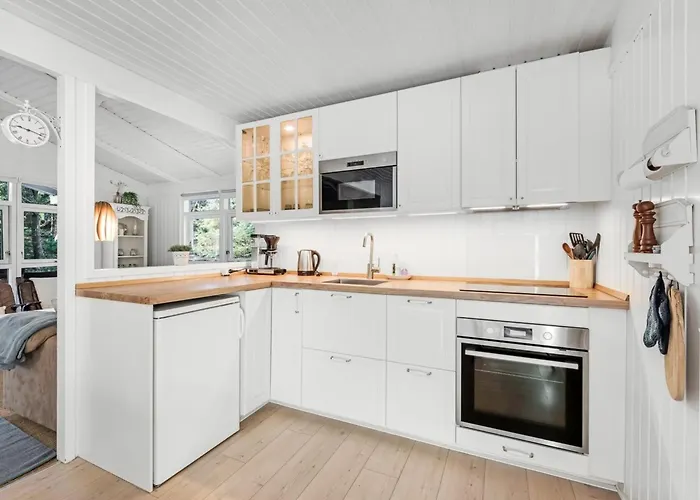 Galathea - 800m From The Sea By Interhome 펜션 *