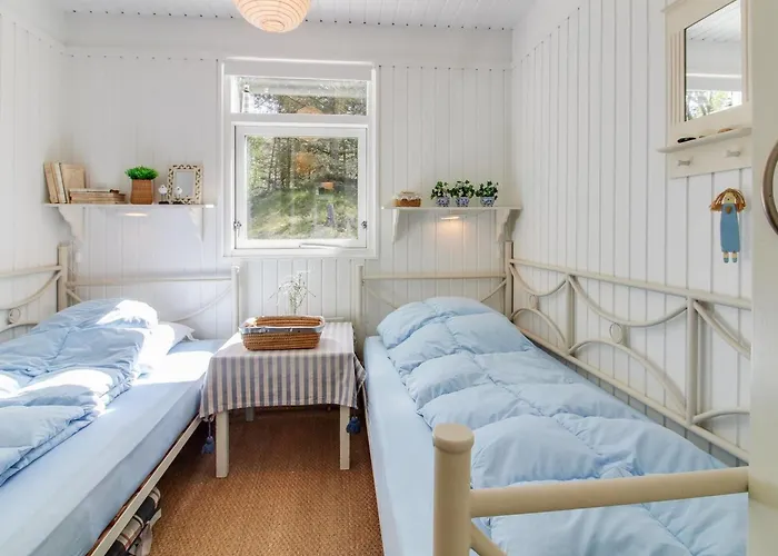 Galathea - 800m From The Sea By Interhome 펜션